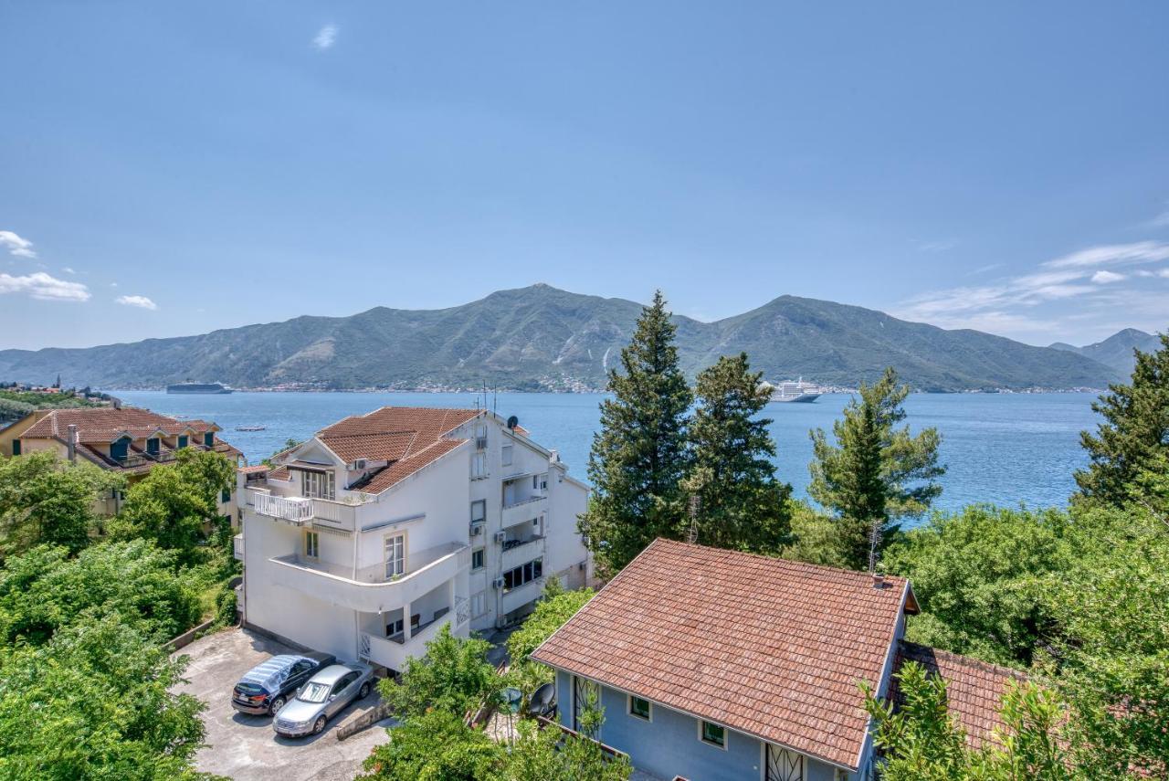 Apartment Elegant Kotor Extérieur photo